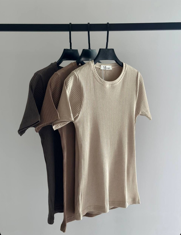 تیشرت یقه گرد